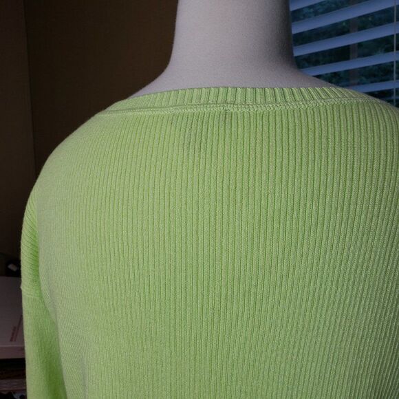 T by Talbots Soft Chartreuse Ribbed Sweater Top womens M Boat Neck Lime Green - Picture 6 of 9